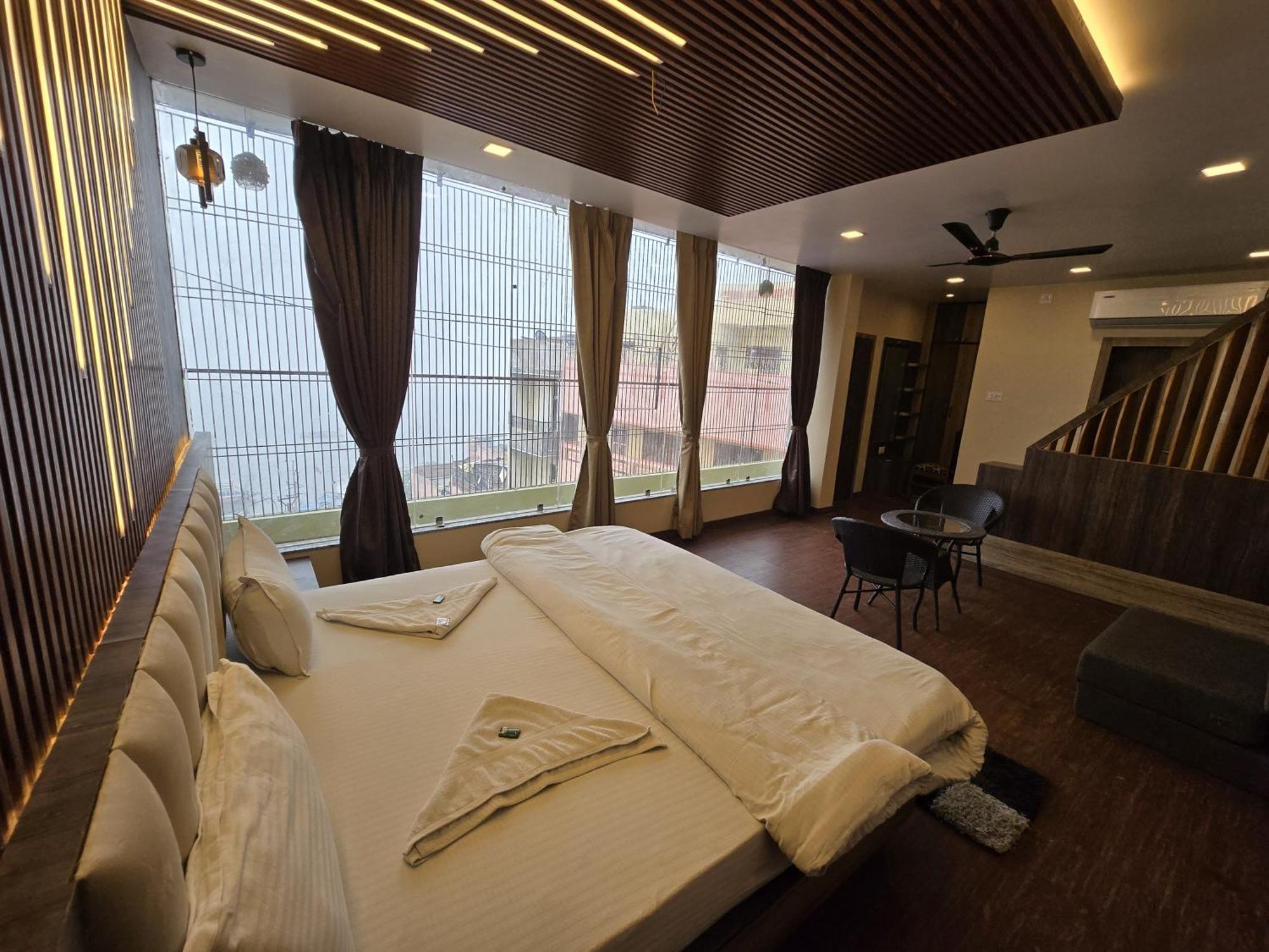 Ks Paying Guest House Váránaszi Kültér fotó