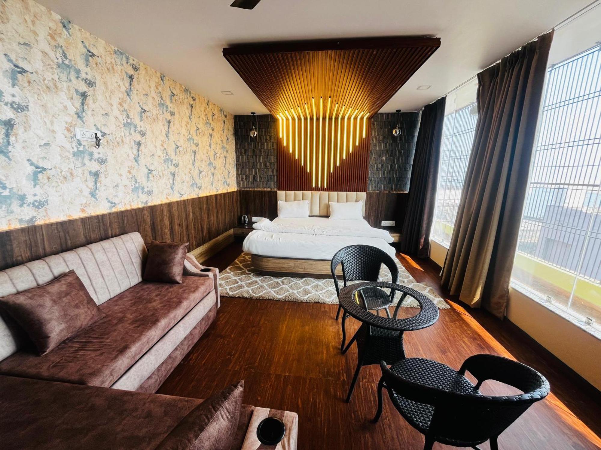 Ks Paying Guest House Váránaszi Kültér fotó