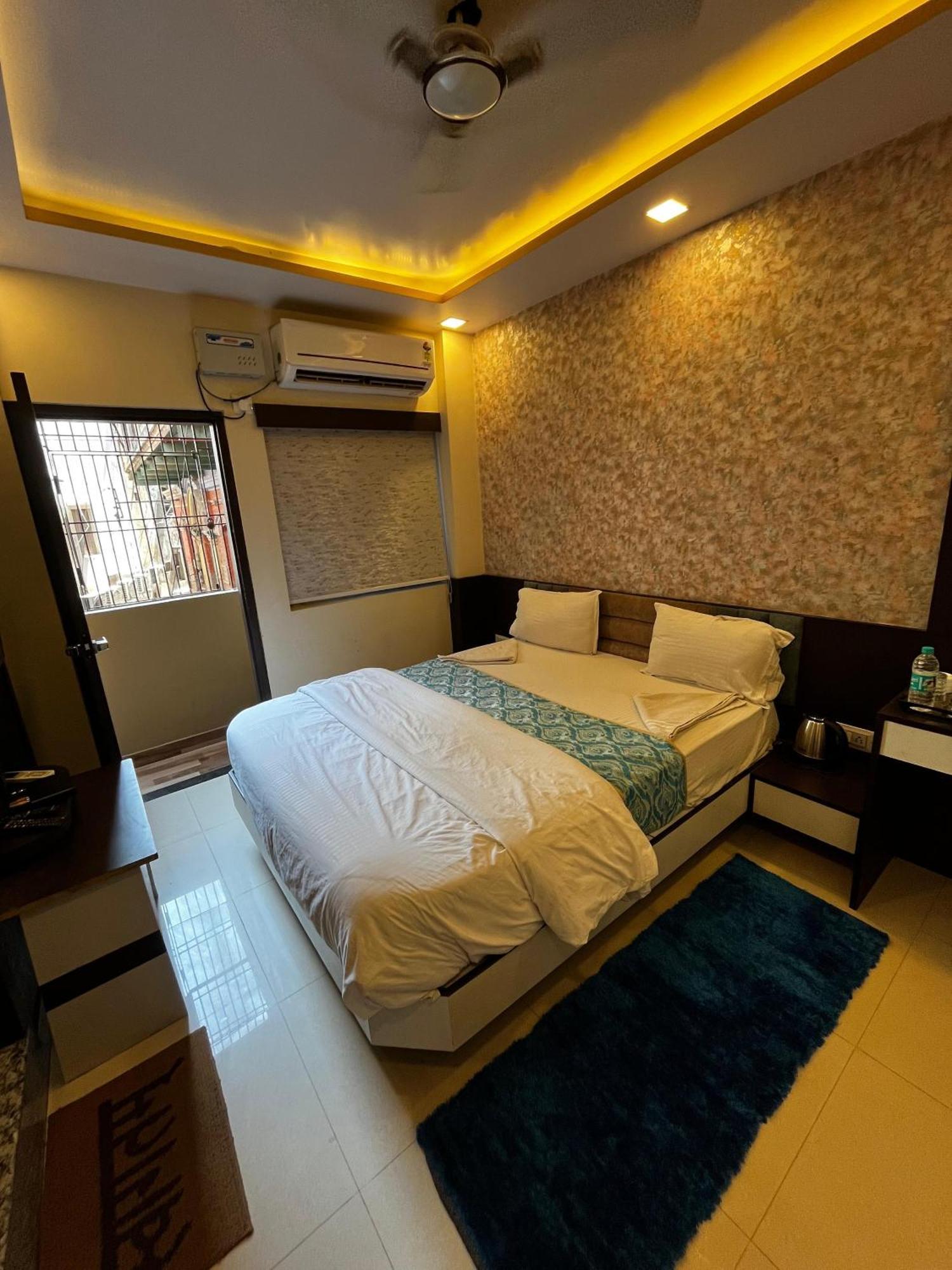 Ks Paying Guest House Váránaszi Kültér fotó